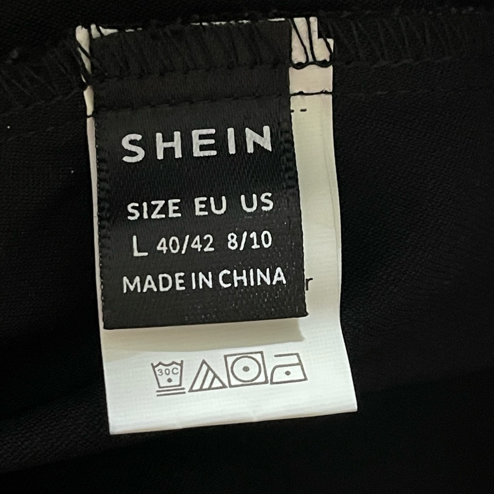 SHEIN Short with eyelets and front drawstring Size L Black - Picture 10 of 11